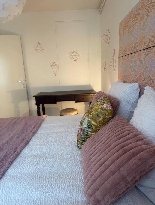 Holiday home Charmante Maison 10 Mn Center Parcs Ailette
